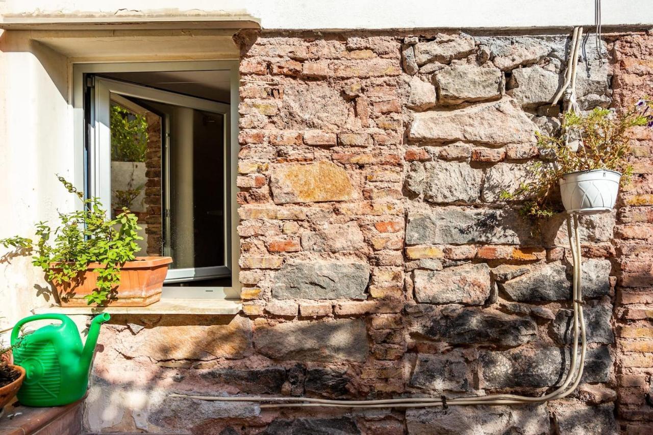 Home Rising Sun - Rooms With Private Bathrooms Catania Exterior photo