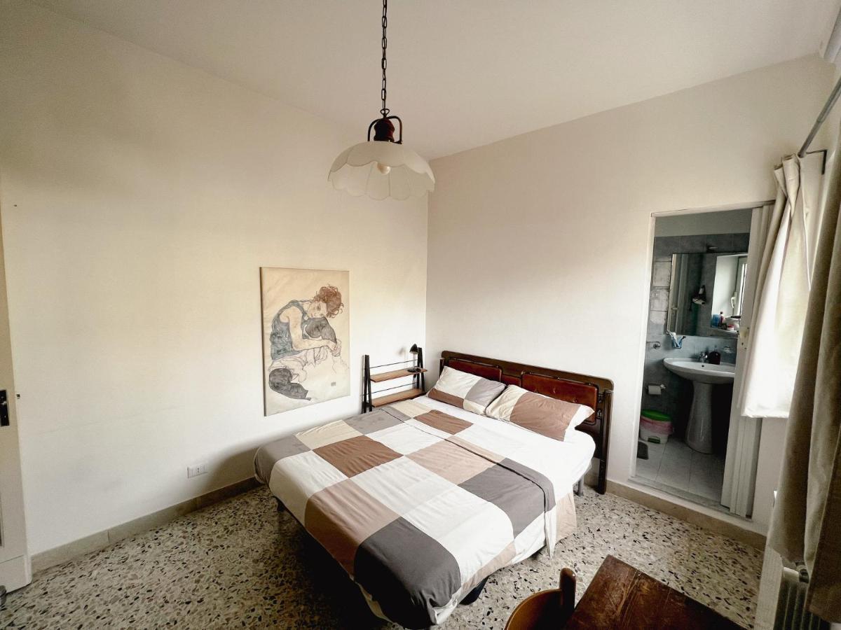 Home Rising Sun - Rooms With Private Bathrooms Catania Exterior photo
